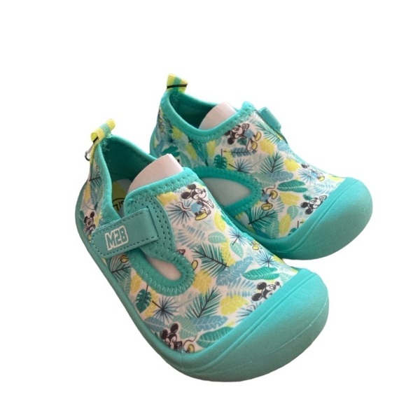 NWT Disney Mickey Mouse water shoes size 13/1 - Picture 6 of 8